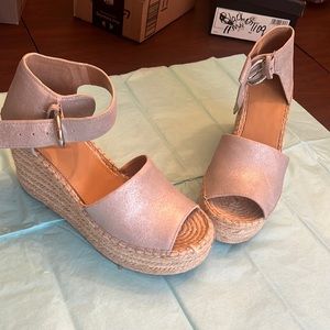 Marc Fischer silver high espadrilles